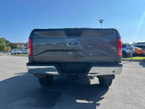 Miniature 7 Ford F-150 Cab SuperCrew 4RM 145 po Lariat 2016