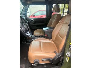 Miniature 9 Jeep Wrangler 4XE Unlimited Sahara 4x4 2021