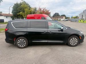 Miniature 5 Chrysler Pacifica Hybrid Limited 2023