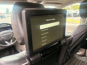 Miniature 14 Chrysler Pacifica Hybrid Limited 2023