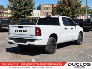Thumbnail 9 RAM 1500 Black Express - Dealer Special 2026