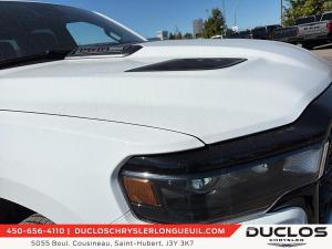 Thumbnail 12 RAM 1500 Black Express - Dealer Special 2026