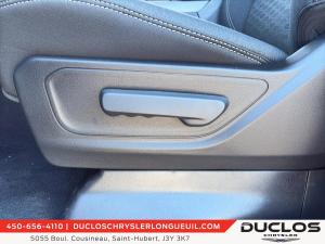 Thumbnail 17 RAM 1500 Black Express - Dealer Special 2026
