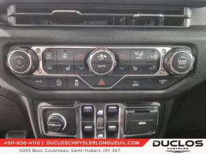 Thumbnail 18 Jeep Gladiator Sport S 2026