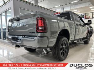 Thumbnail 7 RAM 2500 Black Express 2026