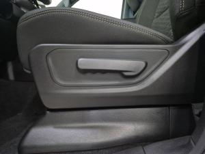 Thumbnail 9 RAM 1500 Black Express 2026