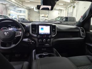 Thumbnail 15 RAM 1500 Black Express 2026