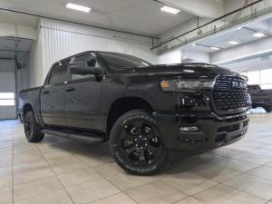 Thumbnail 18 RAM 1500 Black Express 2026