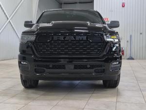 Thumbnail 19 RAM 1500 Black Express 2026