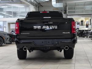 Miniature 6 RAM 1500 Laramie 2026