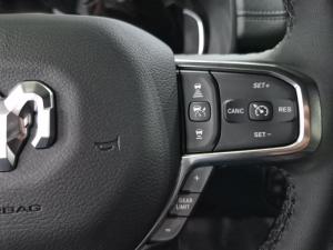 Miniature 18 RAM 1500 Laramie 2026