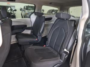 Miniature 13 Chrysler Grand Caravan Sxt 2Rm 2021