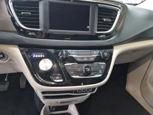Miniature 19 Chrysler Grand Caravan Sxt 2Rm 2021