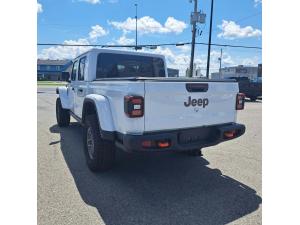 Miniature 6 Jeep Gladiator Mojave X 2026