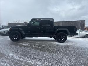 Thumbnail 10 Jeep Gladiator Nighthawk 2026