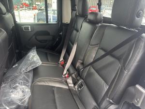 Thumbnail 26 Jeep Gladiator Nighthawk 2026
