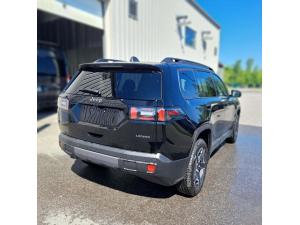 Thumbnail 6 Jeep Cherokee Laredo 2026