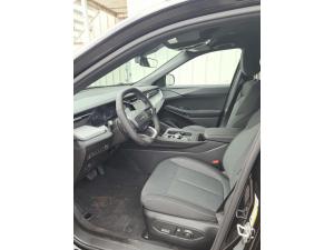 Miniature 9 Jeep Cherokee Laredo 2026