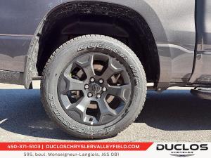 Miniature 11 RAM 1500 Black Express 2026