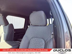 Miniature 14 RAM 1500 Black Express 2026