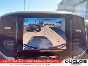 Thumbnail 26 RAM 1500 Black Express 2026