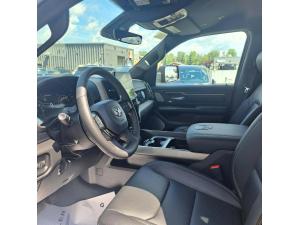 Miniature 8 RAM 1500 Sport 2026