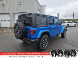 Thumbnail 8 Jeep Wrangler 4-Door Sahara 2027