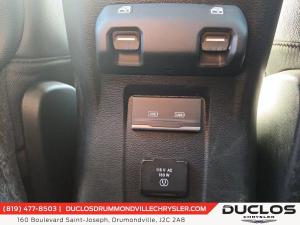 Miniature 11 Jeep Wrangler 4XE Sahara 4XE 2024