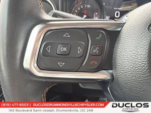 Miniature 17 Jeep Wrangler 4XE Sahara 4XE 2024