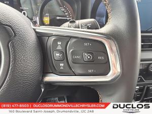 Miniature 19 Jeep Wrangler 4XE Sahara 4XE 2024