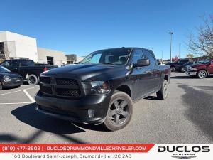 2017 RAM 1500 Express cabine d'équipe 4RM 140,5 po *Disponibilité limitée* - Image 1