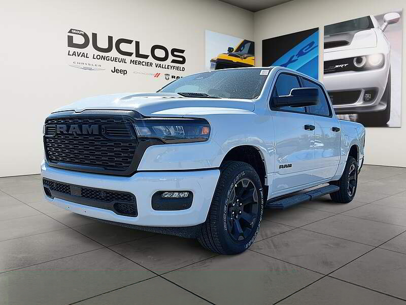 Image 1 RAM 1500 Black Express 2026
