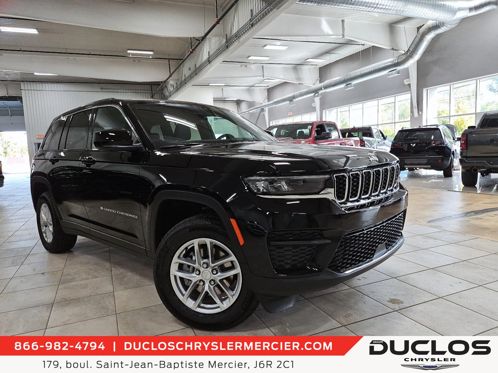 Image 1 Jeep Grand Cherokee Laredo X 2026