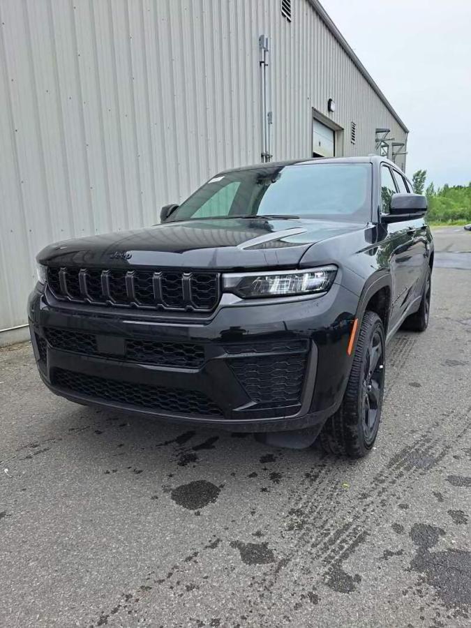 Image 1 Jeep Grand Cherokee L Altitude 2026