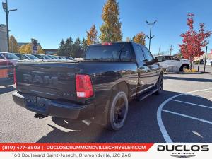 Thumbnail 9 RAM 1500 Classic Express Quad Cab 4x4 caisse de 6 pi 4 po 2021