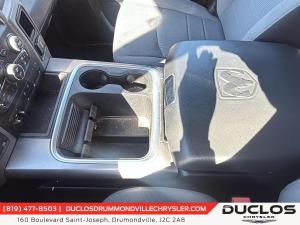 Thumbnail 23 RAM 1500 Classic Express Quad Cab 4x4 caisse de 6 pi 4 po 2021