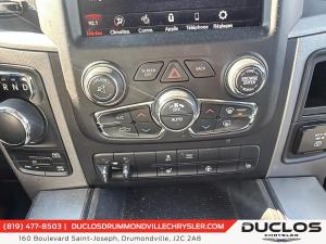 Thumbnail 24 RAM 1500 Classic Express Quad Cab 4x4 caisse de 6 pi 4 po 2021