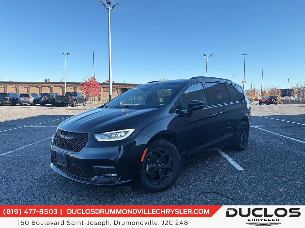 Image 1 Chrysler Pacifica Limited 2025