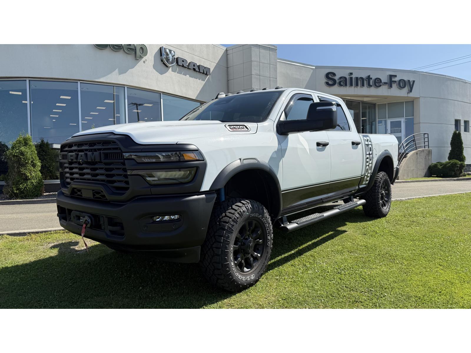 RAM 2500 2025  - véhicule neuf à vendre (1S090)