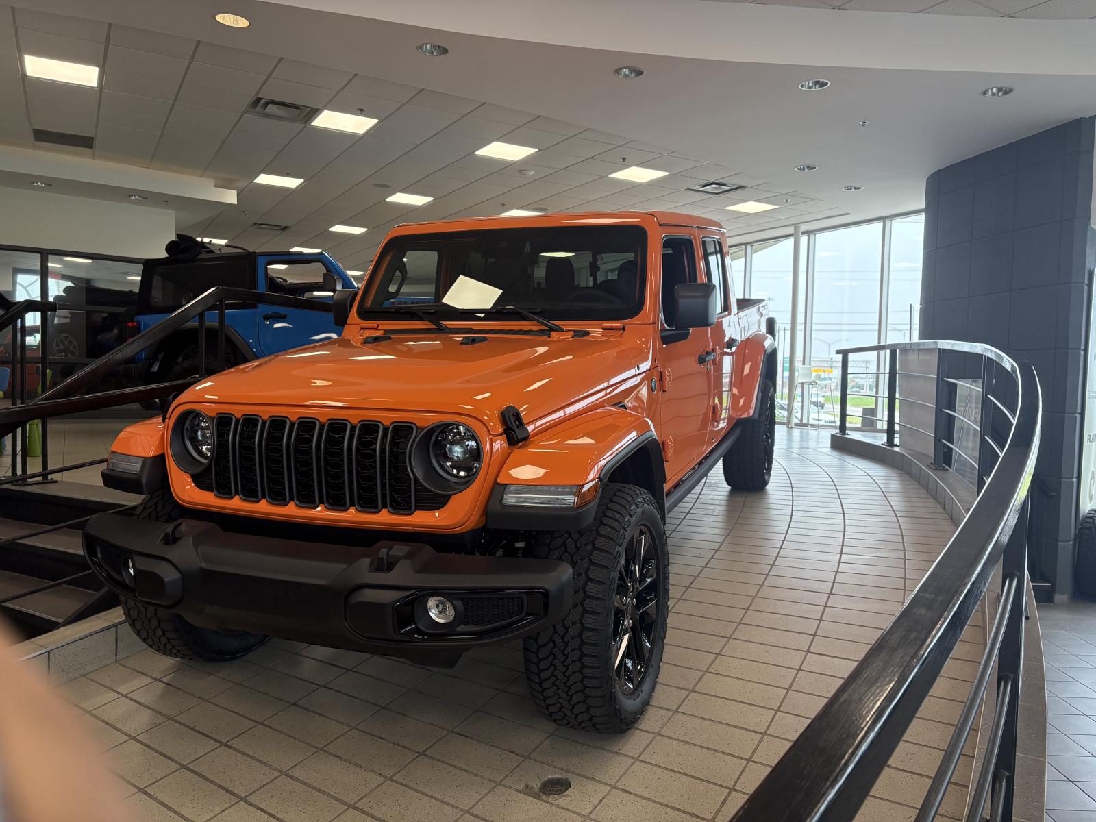 Jeep Gladiator 2025  - véhicule neuf à vendre (1S138)