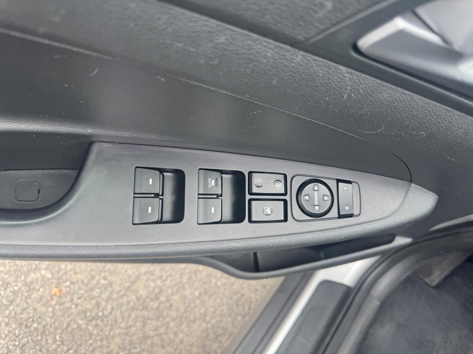 Hyundai Tucson Base 2017 — photo 8