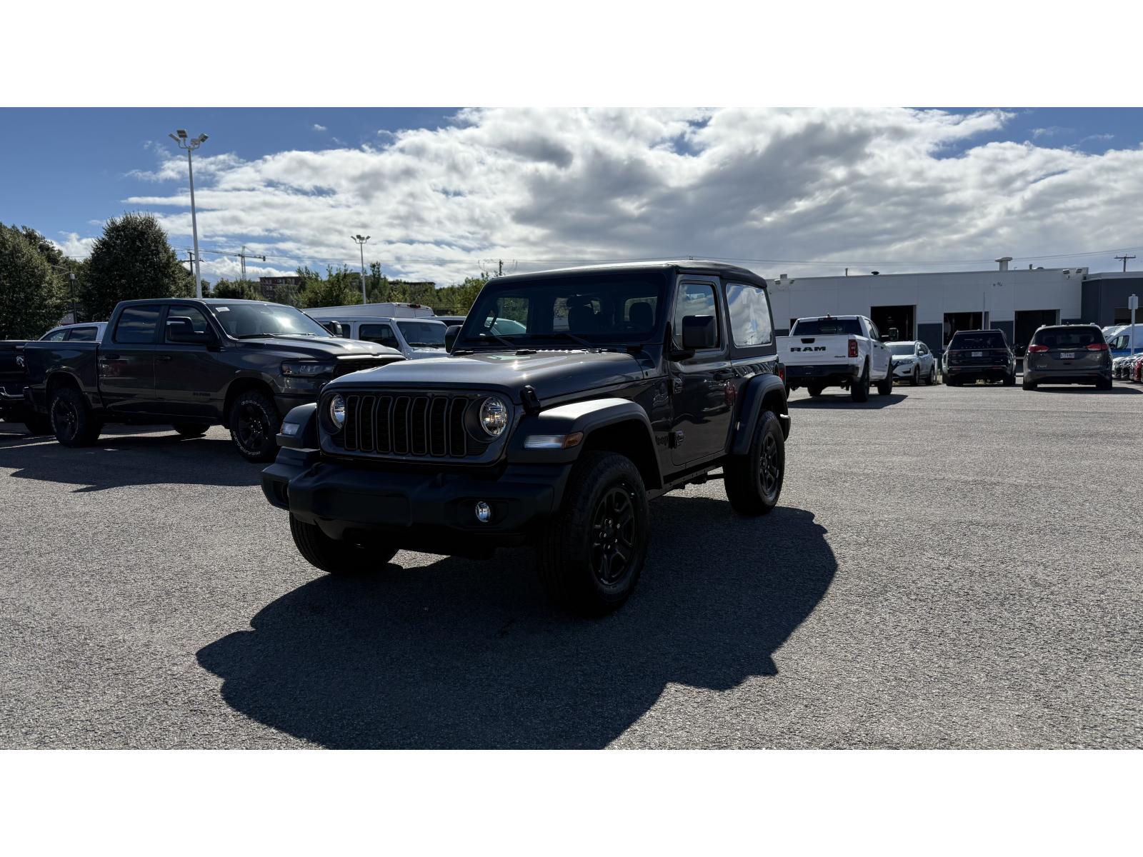 Jeep Wrangler 2025  - véhicule neuf à vendre (1S235)