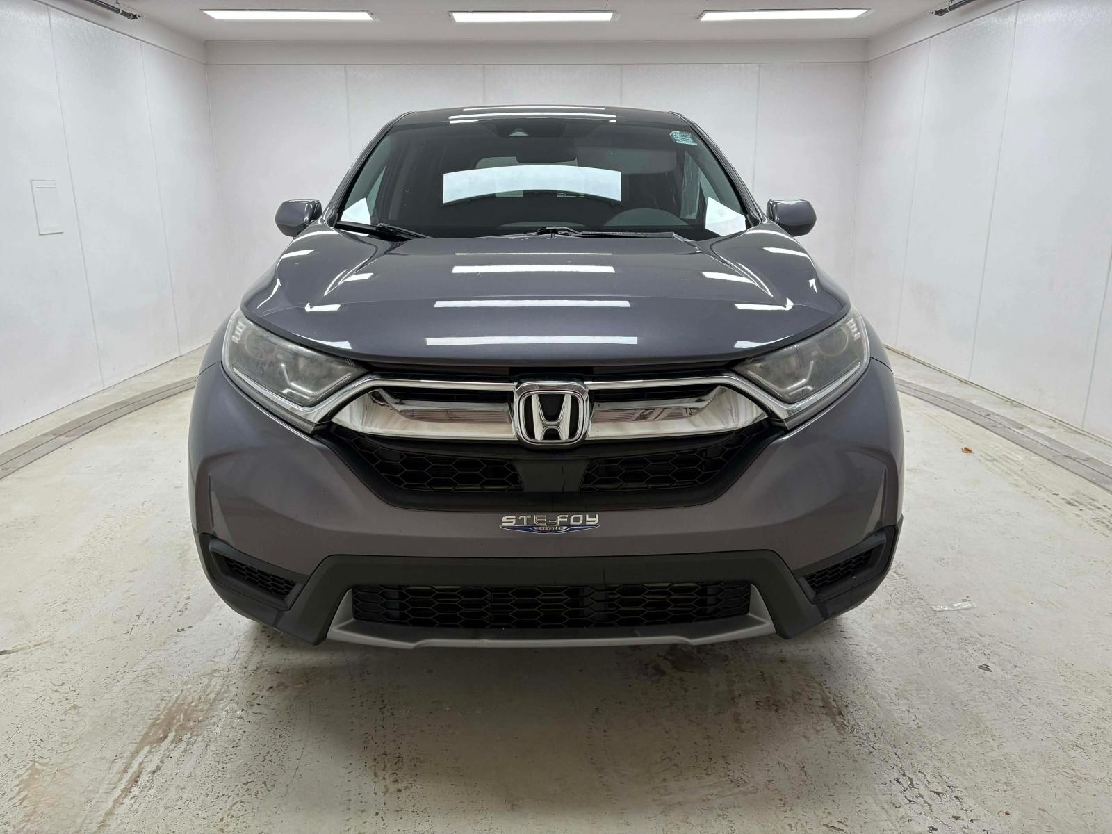 Honda CR-V LX 2017 — photo 2