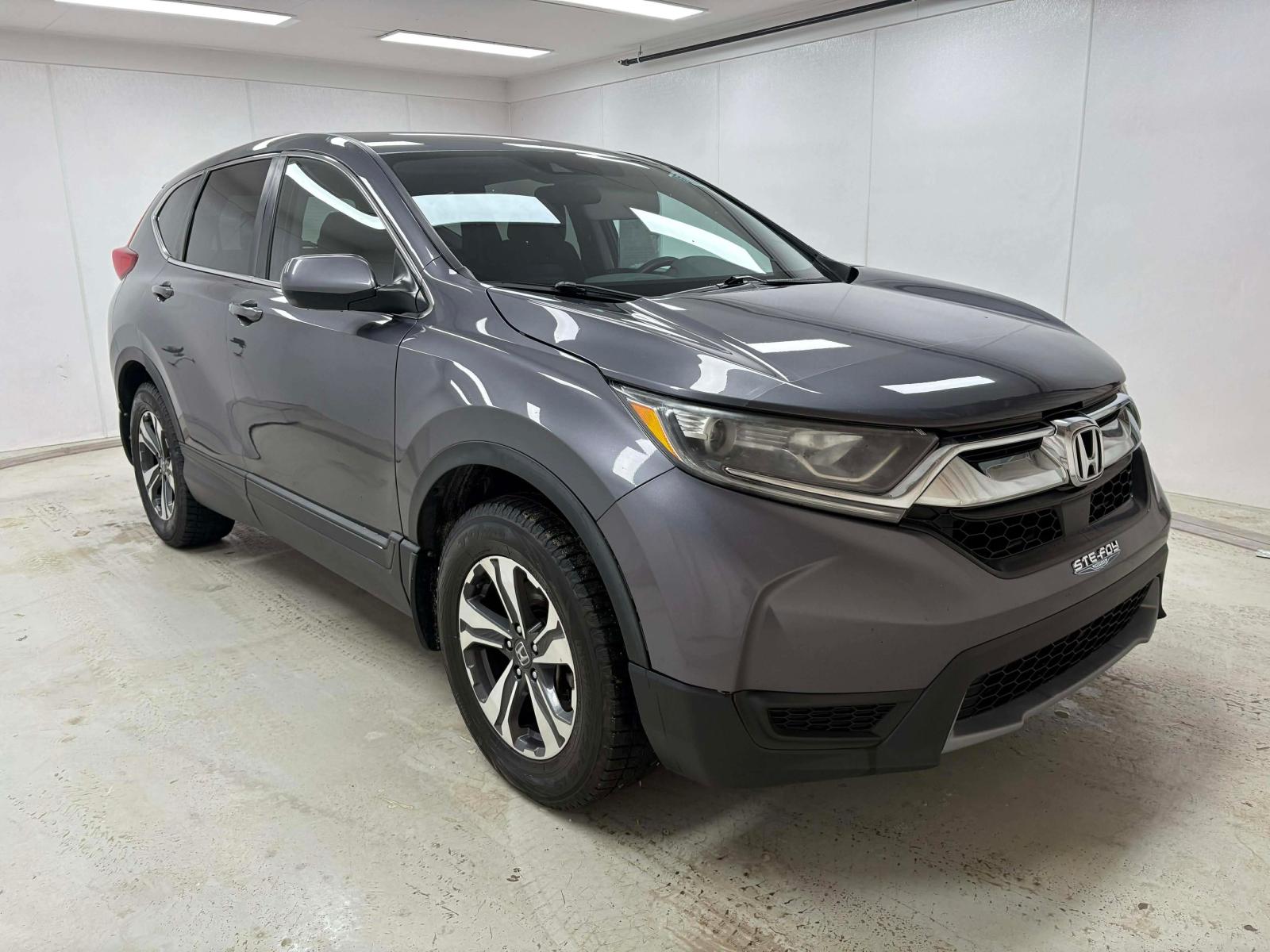 Honda CR-V LX 2017 — photo 3