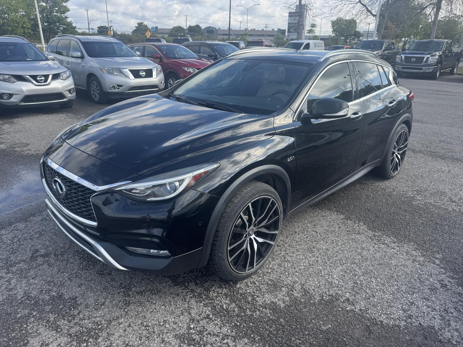 Infiniti QX30 Premium 2017