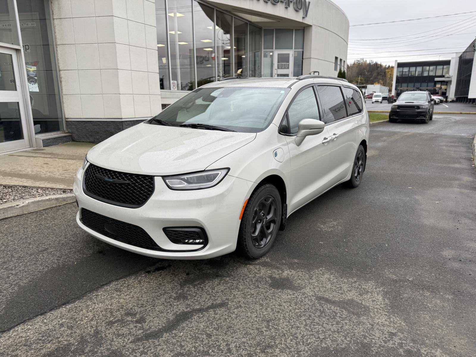 Chrysler Pacifica Hybrid Touring L Hyb Touring L Plus 2021