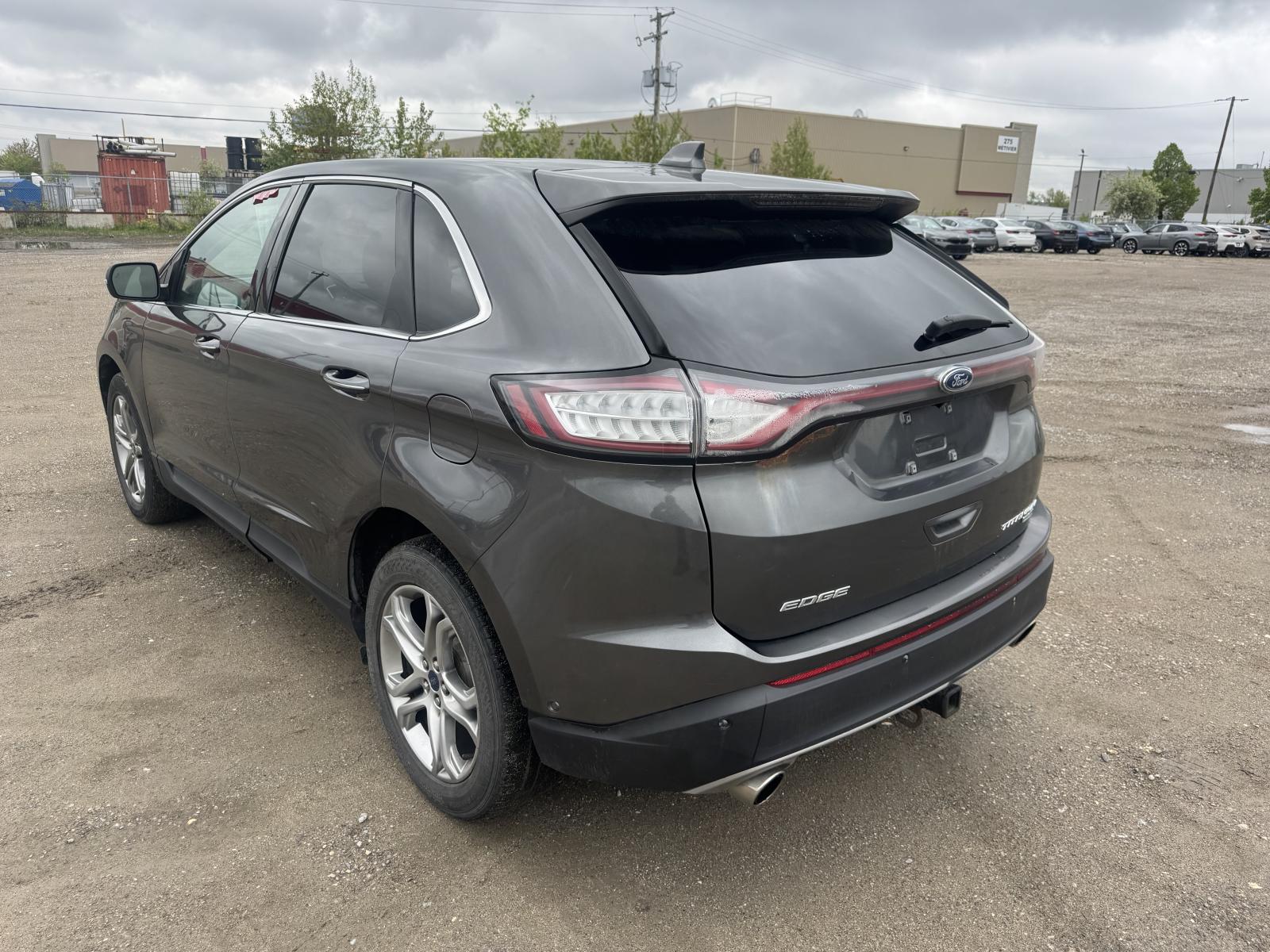 Ford Edge Titanium 2016 — photo 2