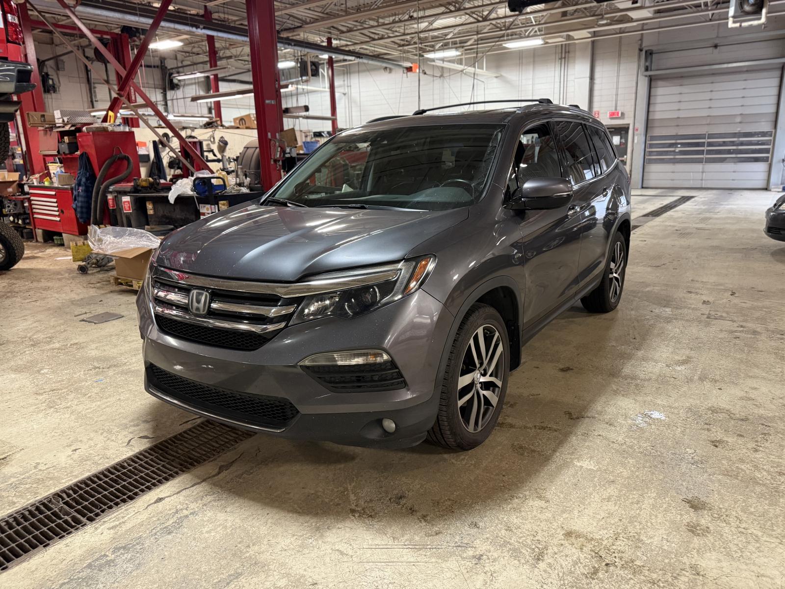 Honda Pilot Touring 2017