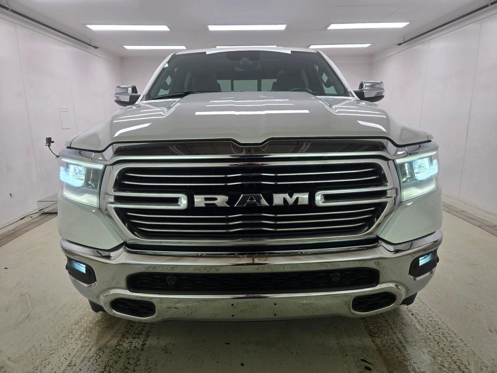 RAM 1500 Laramie 2023 — photo 2
