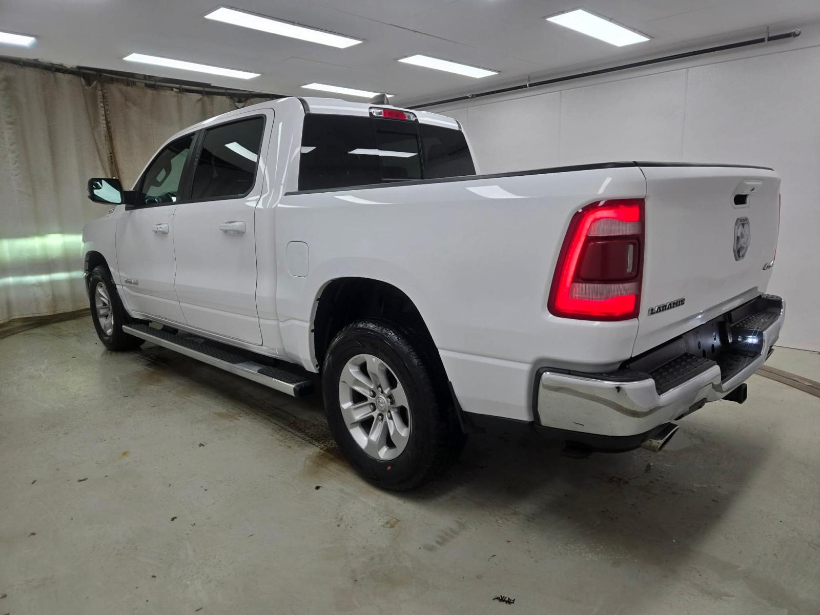 RAM 1500 Laramie 2023 — photo 6